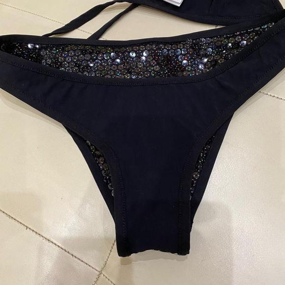 SOLD.Chanel swimsuit - Picture 11 of 16